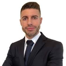 Brad Lefebvre's Instagram, Twitter & Facebook