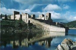 Estupenda casa adosada en perfecto estado en buitrago de lozoya para entrar a vivir. 624 Casas Rurales En Buitrago Del Lozoya Madrid Brujulea