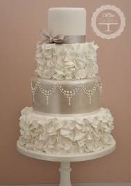 Omg Ruffles In A New Take This Is Absolutely Amazing I Also Love The Drops Of Pearls Ruffle Wedding Cake Cake Bridal Wedding Cake Inspiration
