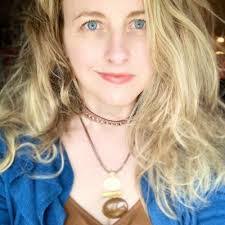 Andrew Maust's Instagram, Twitter & Facebook