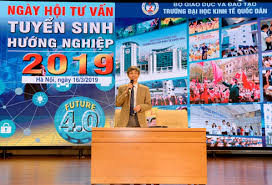 Đại gia trầm bê là ai? Há»c Phi TrÆ°á»ng Ä'h Kinh Táº¿ Quá»'c Dan 2019