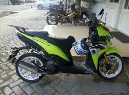 Motor yang dibuat sesungguhnya mempunyai. Motor Matic Cantik