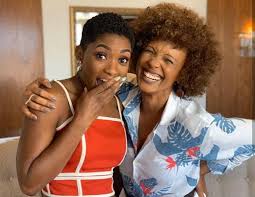 Erika januza is a 35 year old brazilian actress. Erika Januza Convida Isabel Fillardis Para Bate Papo Sobre Mulheres Negras E Referencias Na Tv Mundo Negro