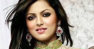 Hasil gambar untuk foto drashti dhami terbaru
