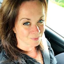 Any recommendations for hair salon in Bracebridge.