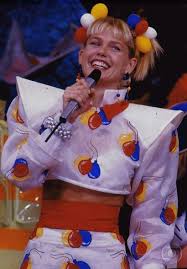 For faster navigation, this iframe is preloading the wikiwand page for xuxa. 79 Xuxa Ideas Singer Fashion Celebrities Nostalgia