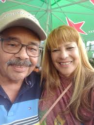 Momento perfecto con los primos. No hay nada más reconfortante que abrazar  a tu sangre. Gracias, Neco, por siempre procurarme y organizar este  encuentro. Te amo, primo.