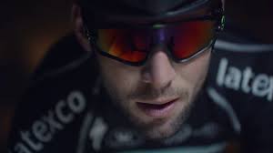 Is a sport and lifestyle brand, driven to ignite the imagination through the fusion of art and science. Oakley Jawbreaker With Mark Cavendish Youtube