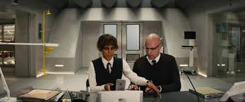 The golden circle doubles down on the crass humour that the first thought was subversive, all the while indulging in the worst traits of bond films. Apple Iphone Used By Halle Berry And Mark Strong In Kingsman 2 The Golden Circle 2017