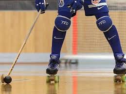 Neste desporto é utilizado o seguinte equipamento: 12 Ideas De Hoquei Em Patins Hockey Thing 1 Balonmano