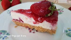 I biscotti possono essere classici oppure al cacao per una versione ancora più golosa. Cheesecake Fragole E Mascarpone Senza Gelatina Youtube