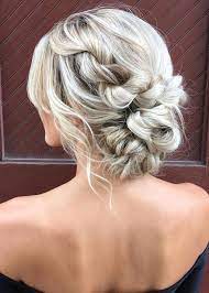 Start working your hair into a dutch braid, starting at the nape. Boho Hair Upstyle Novocom Top