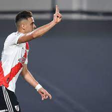 Todo el papeleo se hizo hoy. 25 Year Old Rafael Santos Borre Is Too Old And Tfc Shouldn T Sign Him Wait What Waking The Red