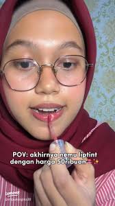 Liptint yang Bikin Bibir Lembab dan Segar