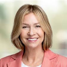 Linda Cessna's Instagram, Twitter & Facebook