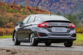 They run on electric power, storing enough electricity in the battery to significantly reduce gasoline usage under typical driving conditions. 2021 Honda Clarity Gets A 3 515 Price Increase In Canada Motor Illustrated