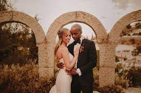 Por ejemplo, que el precio de la decoración vaya incluida u ofrezcan la recena totalmente de regalo. Fotografo De Bodas En Granada Megan Kyle Daniel Marquez Co