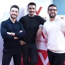Il trio di due tenori e un baritono formato da piero barone, ignazio boschetto e gianluca ginoble ha inoltre annunciato che il loro tour mondiale è stato rinviato all'anno prossimo e. Il Volo Apre La Stagione All Arena Col Tributo Al Maestro Ennio Morricone Gazzetta Del Sud
