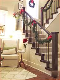 38 Simple Christmas Decorations Stairs Ideas Christmas Staircase Decor Christmas Staircase Simple Christmas Decor