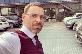 Felipe eugenio bianchi leiton (27 de mayo de 1965) es un periodista, comentarista deportivo de radio y televisión, y presentador de televisión chileno. Jose Antonio Neme Habria Sido Desvinculado De Mega