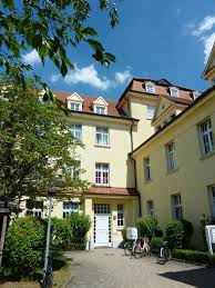 Alle infos finden sie direkt beim inserat. Ruhig Gelegene 2 Zi Wohnung In Weingarten Oberstadt Welfenpalais Vermietung Ah Dasimmobilienhaus Gbr