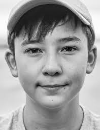 Aaryn Bradley's Instagram, Twitter & Facebook