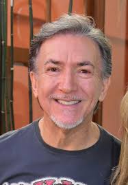 Bar recebe badalado aniversário em São José