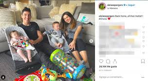 In casa aprilia, invece, ci ha pensato aleix espargarò: El Piloto Aleix Espargaro Comparte La Dura Historia De Su Hija Mia