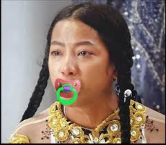 90 day fiance gives pacifier to calm crying