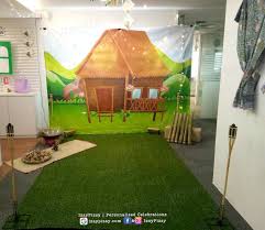 By mazelan anuar and heirwin mohd nasir and sharon koh. Hari Raya Decoration Props Izsypizsy