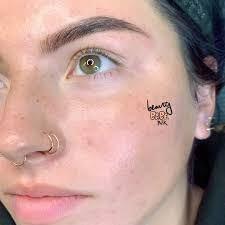 Jenna Leone's Instagram, Twitter & Facebook