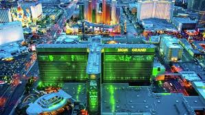 A walk through of the mgm grand pool in las vegas nevada. Mgm Grand Las Vegas Photos Reviews Deals