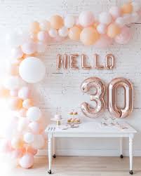 Klassische & kreative geschenke zum 40. Hola Mis 30 30 Geburtstag Dekorationen 30 Geburtstagsideen Geburtstagsparty Dekoration