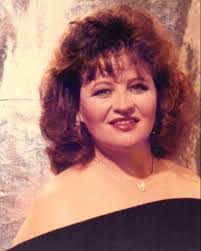 Paula Dockery's Instagram, Twitter & Facebook