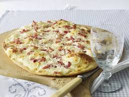 Flammkuchen Selber Machen So Geht S Lecker Flammkuchen Rezept Rezepte Flammkuchen Selber Machen
