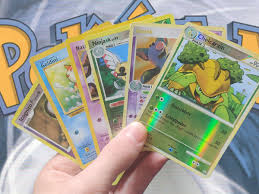 More buying choices $360.00 (10 new offers) ages: Pokemon Karten Wert Ermitteln So Bestimmt Ihr Den Preis Eurer Schatze News