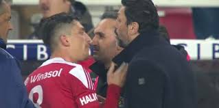 Haftasında galatasaray deplasmanına konuk olacak. Mert Hakan Ve Erol Bulut Yuksek Gerilim