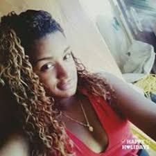 Stream Julia Sousa music