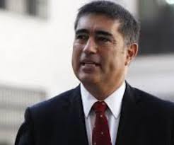 El candidato presidencial de rn, mario desbordes, se refirió a la tensa situación que vive la udi en una actividad en concepción. Presidente De Rn Mario Desbordes Se Disculpo Con Diputada Carmen Hertz Tiene Derecho A Querellarse Contra Diputada Fanatica Pinochetista Camila Flores