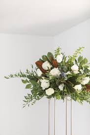 Proudly serving as utah's foremost florist / flower shop / flower delivery service in salt lake city, ogden, provo/orem. How To Plan Your Floral Budget Clarity Lane Unique Wedding Bouquet Tall Floral Arrangements Floral Arrangements Wedding