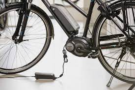 Sie lagern sich beim laden der zelle zwischen den molekülschichten des. 11 Fragen Rund Um Den Ebike Akku Pedelecs Und E Bikes