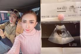 Купите 2020新款紫色格子半身裙女春秋a字短裙包臀开叉高腰显瘦百搭裙 из китая, по низкой цене. Ik7kh3lwm8wsjm