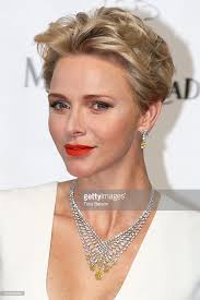 It is a golden alternative for women over 60. Princess Charlene Arrives At The 56th Monte Carlo Opening Ceremony At Stylish Hair Short Hair With Layers Princess Charlene