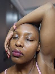 Hata wewe unaweza shine na u glow... Sio uchawi ni self care darling.. Get  your face package at ksh 2000 and treat your skin needs. This package is  balanced for Dry,oily,normal and