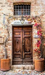 Www Anindiansummer Co Uk Anindiansummeruk Toskana Alte Turen Fenster Und Turen