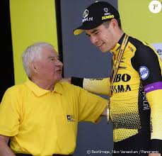 Raymond poulidor died on 13 november, aged 83. Raymond Poulidor L Ancien Cycliste De 83 Ans A Ete Hospitalise Purepeople
