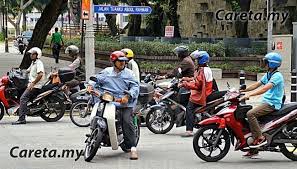 Sejarah islam merekam, pada zaman pemerintahan abbasiyah ilmu pengetahuan berkembang dengan pesat. 301 Penunggang Motosikal Maut Akibat Langgar Lampu Merah Careta