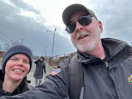 VETHIKE: First of the new year with American Legion New Haven Post 210  Chaplain Britt Conroy and Audra. 6.25 miles from Lighthouse Point Park to  the Vietnam Veterans War Memorial