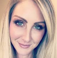 Deirdre Mcdermott's Instagram, Twitter & Facebook