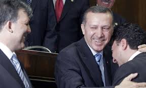 Explore more searches like ali babacan karisi. Cikrikcilar Yokusu Ndan Ekonominin Basina Akp Kuruculugundan Alternatif Partiye Fotograflarla Ali Babacan Kimdir Fotograf Galerisi